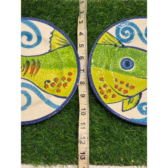 VIETRI PESCI COLORATI Fish Plates Handpainted In Italy Salad Plates Set of (2) - Picture 2 of 8